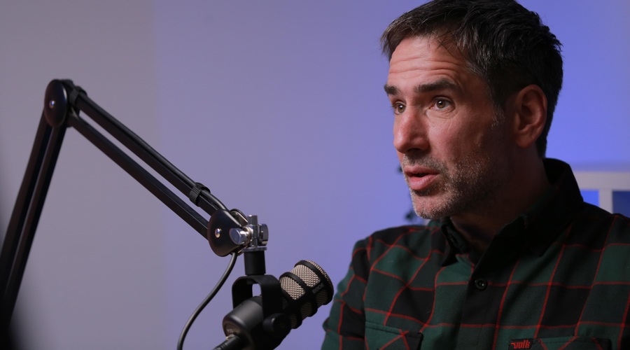 Miha Šalehar: "Valda, če sem sam kreten, bo otrok odrastel v kretena." (foto: sensa)
