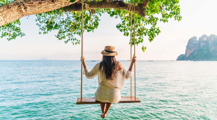 Zakaj sem celo življenje privlačila čustveno nedostopne ljudi? (foto: shutterstock)