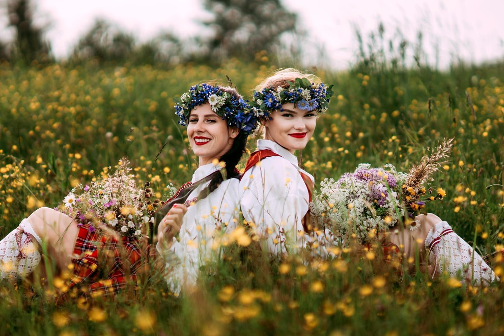 Ta teden prinaša veliko sončnih dni in visokih temperatur, po napovedi astrologov pa trem znamenjem zodiaka prinaša tudi nekaj posebnih …