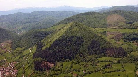 Bosanske piramide: Potovanje v srce starodavnih skrivnosti