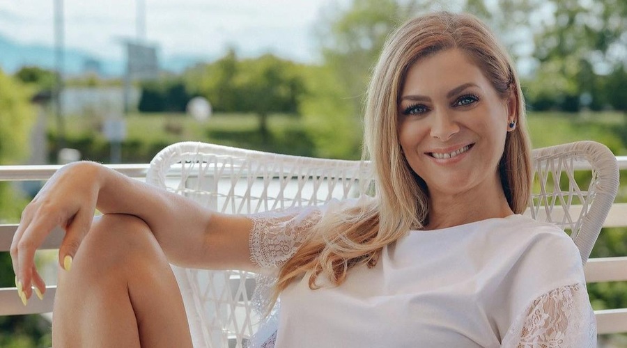Manca Špik o psihoterapiji: "Ni lahko raziskovati, zakaj smo takšni, kot smo." (foto: Instagram Manca Špik (Posnetek zaslona))