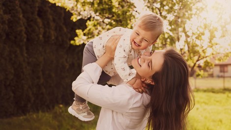10 stvari, ki bi jih morala vsaka mama nuditi svojemu otroku