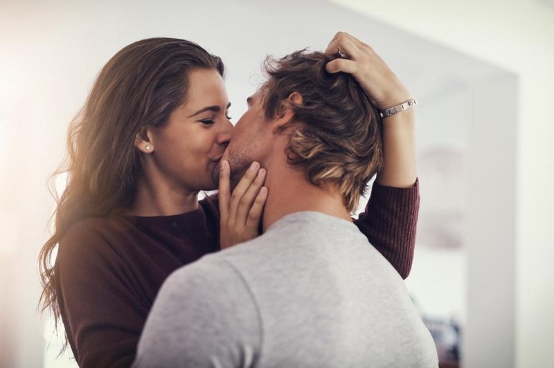 10 znakov, da moški res ljubi žensko (foto: shutterstock)
