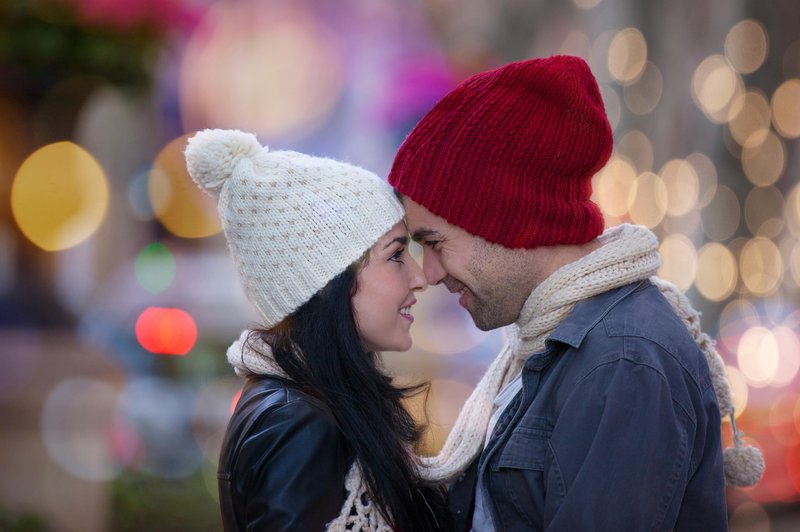 Naslednjih pet znamenj bo v letu 2024 še posebej srečnih v ljubezenskih zadevah. (foto: Shutterstock)