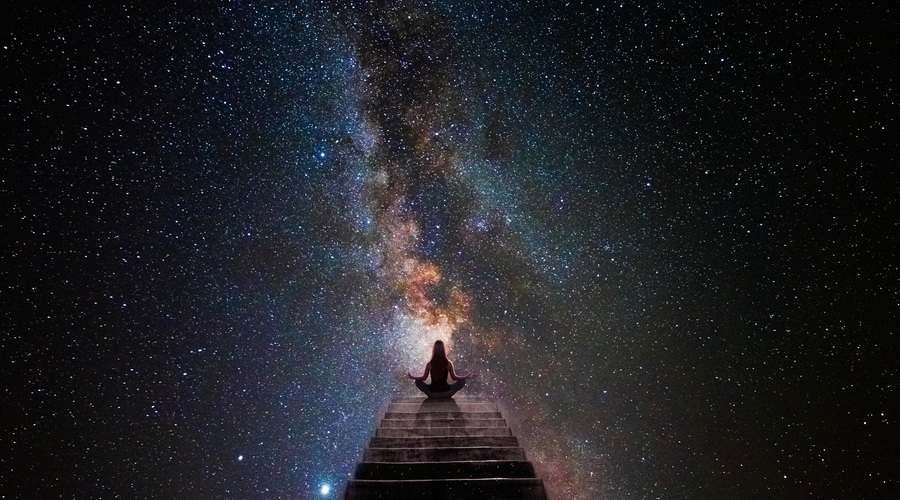 ženska vesolje božansko (foto: shutterstock)