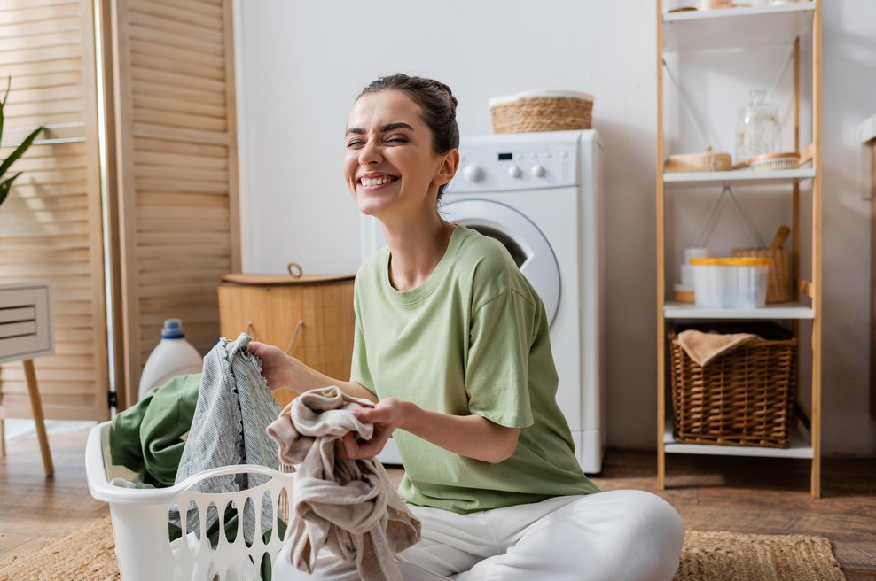 Kaj narediti, da bodo oblačila prišla ZLIKANA iz pralnega stroja? (foto: shutterstock)
