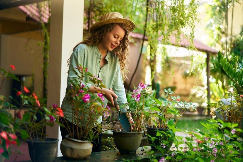 Zakaj je vrtnarjenje in delo z zemljo tako zdravilno? (foto: shutterstock)