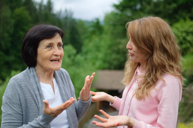 Zakaj nekateri po videzu nismo prav nič podobni svoji MAMI ali OČETU? (foto: profimedia)