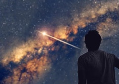 UTRINKI: Kako opazovati vrhunec meteorskega dežja?