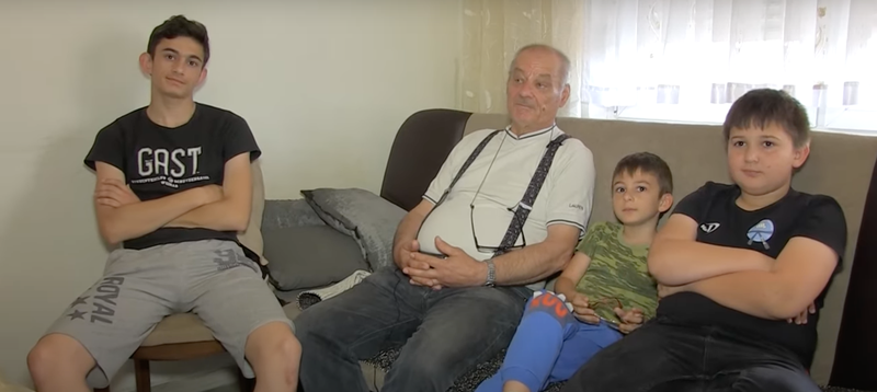 Ko je dedek izvedel, da bodo otroci verjetno končali pri rejnikih, tega ni mogel dopustiti