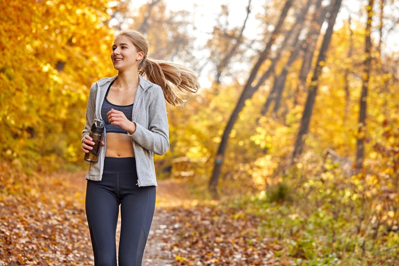 staranje, zdrave navade, prehrana, trening, kardio vadba, vitamin D, prehranska dopolnila, koža