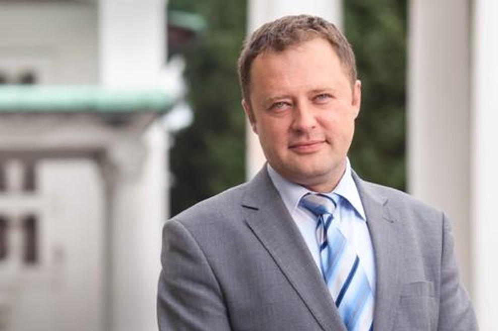 Domen Kokalj je vodja sprejemne pisarne na ljubljanskih Žalah. (foto: Javni holding Ljubljana)