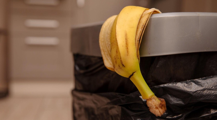 Ne zavrzite BANANINEGA OLUPKA! Večina ljudi se ne zaveda, kako koristen je za gospodinjstvo (foto: Profimedia)