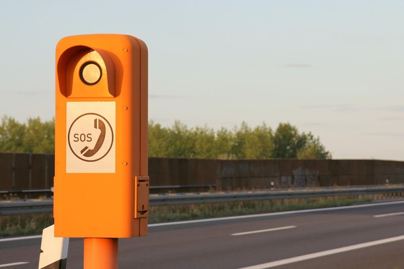 Ves svet je slišal za signal SOS, vendar le redki vedo, kaj pomenijo te črke (foto: Profimedia)