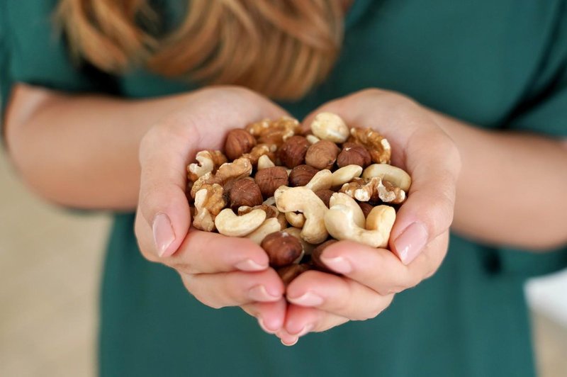 Katera živila podpirajo RAST DOBRIH BAKTERIJ? Pogovor z doktorico živilskih znanosti Ivo Lovšin Kukman (foto: profimedia)