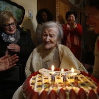 Živela je 117 let in ni jedla zelenjave ali sadja: 100 let je uživala samo to hrano