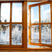 Zakaj je izjemno pomembno odpiranje oken tudi v hladnih dneh?