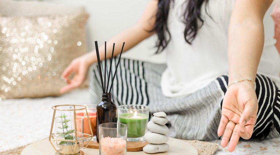 Kako si doma urediti kotiček za meditacijo (foto: promocijska fotografija)