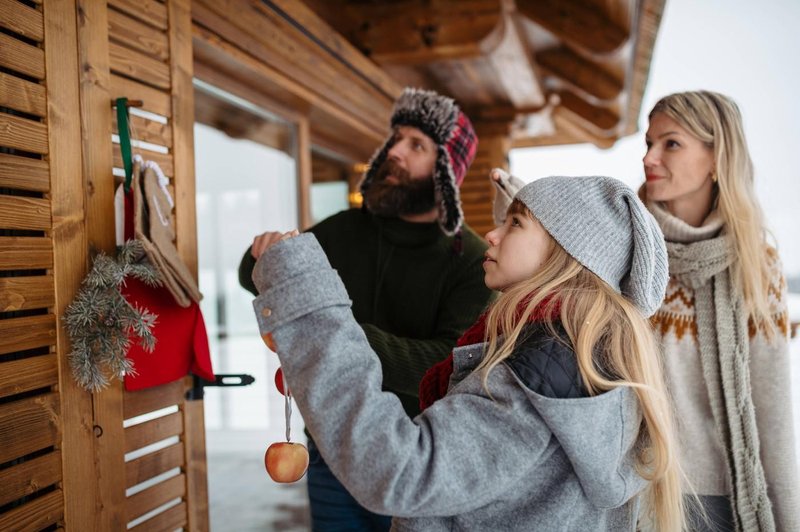 S TO že skoraj pozabljeno tradicijo lahko osrečite ljudi med prazniki (foto: profimedia)