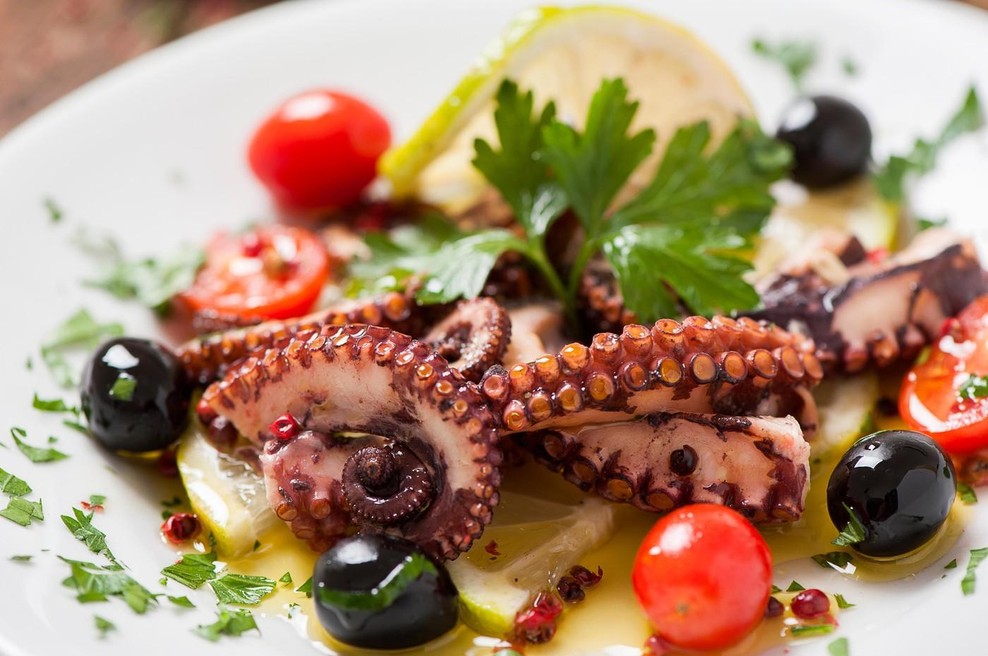 Priljubljena hrvaška restavracija razkrila, zakaj gostom ne bo več ponujala hobotnice (foto: profimedia)