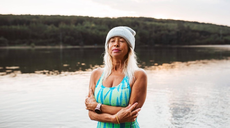 Louise Hay: "Če imate zdravstvene težave, vas življenje vabi, da se vzljubite." (foto: profimedia)