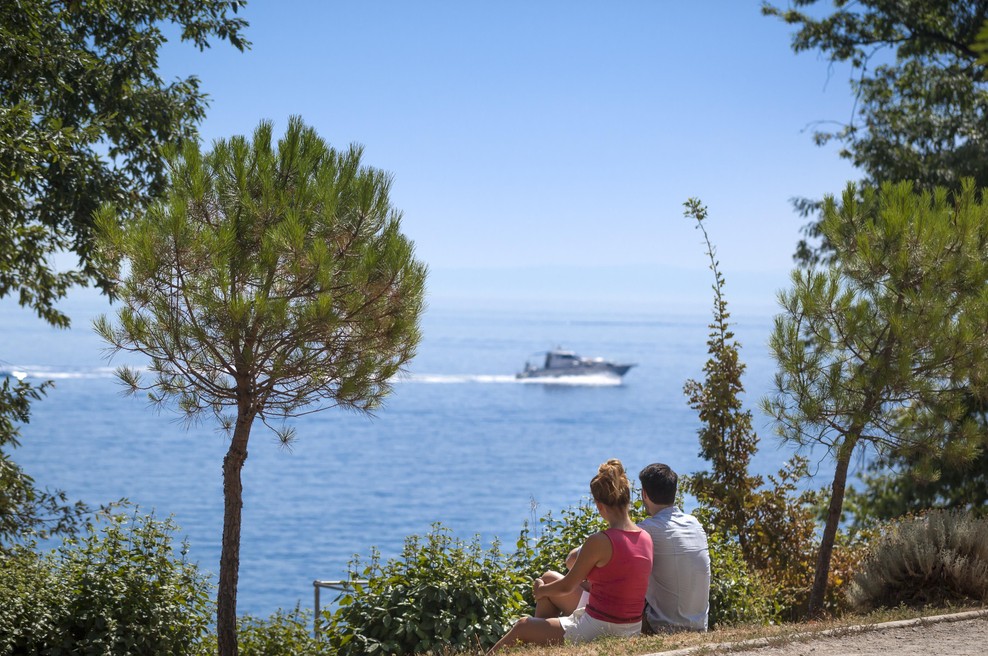 Morje človeku ni le v užitek, temveč nanj deluje tudi terapevtsko (odpotujte z nami do dobrega počutja!) (foto: Liburnia Hotels & Villas)