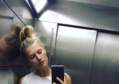 Zakaj so ogledala v dvigalih? Odgovor je enostavnejši, kot si mislite