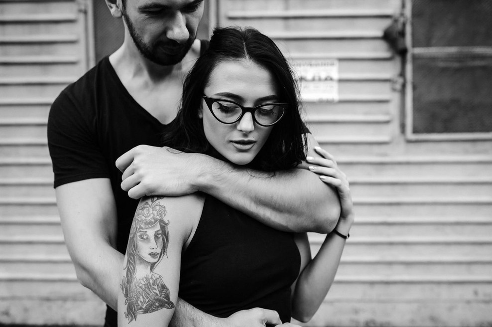 Moški, rojeni v teh znamenjih, veljajo za "najtežje" partnerje: ne želijo se ustaliti, so kritični in partnerkam pogosto strejo srce (foto: profimedia)