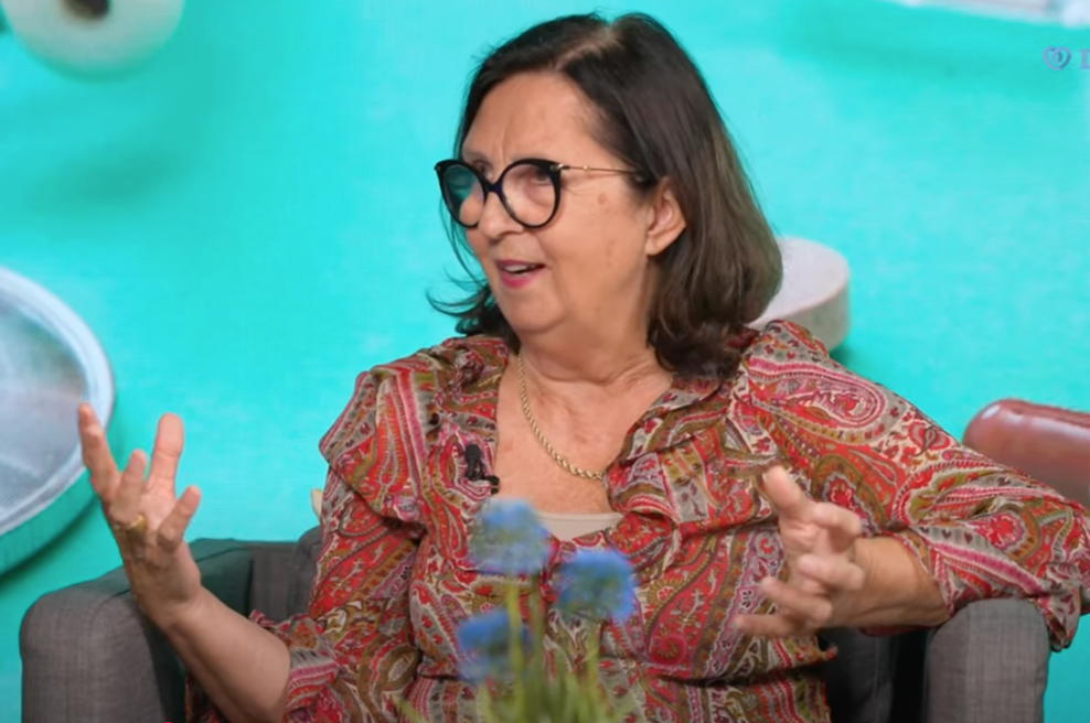 Irena Kosovel: "Razklanost v pogledih na psihoterapevtsko problematiko se je prevesila v pravo sovražnost." (foto: Posnetek zaslona YouTube Domovina.je)