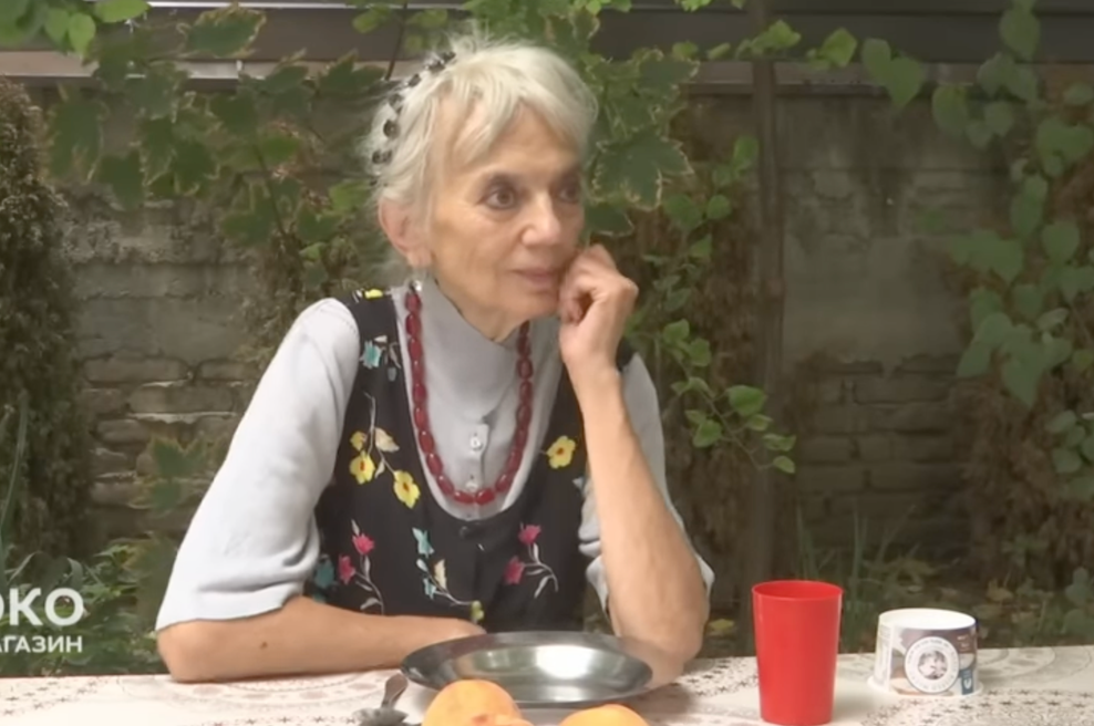 V nekdanji Jugoslaviji je bila izjemna igralka, a po smrti moža se ji je življenje obrnilo navzdol (foto: YouTube RTS Oko - Zvanični kanal (Posnetek zaslona))