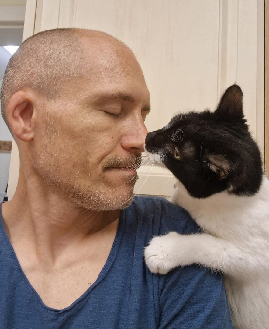 Rupert Juta Poslovila se je Juta - prav posebna muca, ki jo je oboževal cel svet ...