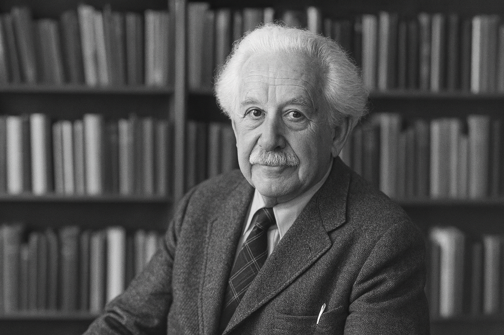 Erik Erikson: "Razvoj traja vse življenje. Krize identitete so normalne – in nujne..." (foto: Ai)