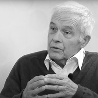 Poslovil se je nevropishiater dr. Jože Magdič, ki je pravil: "Človek, ki negira dušo, negira smisel življenja."