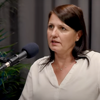 Dr. med. Tina Bončina: "Razočarana sem nad svojimi kolegi iz zdravstva, ker so zavzeli tako superioren položaj..."