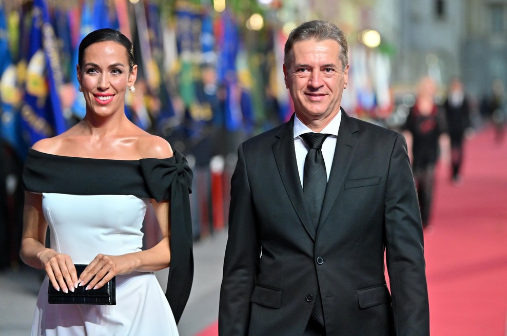 Kaj sta po horoskopu Robert Golob in Tina Gaber ter kako ti dve znamenji funkcionirata v odnosu? (foto: Profimedia)