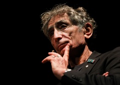 Kaj moški v resnici išče pri ženski? Dr. Gabor Maté razkriva neprijetno resnico