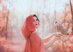 To naj bi bilo najstarejše žensko ime na svetu in pomeni "dar življenja"