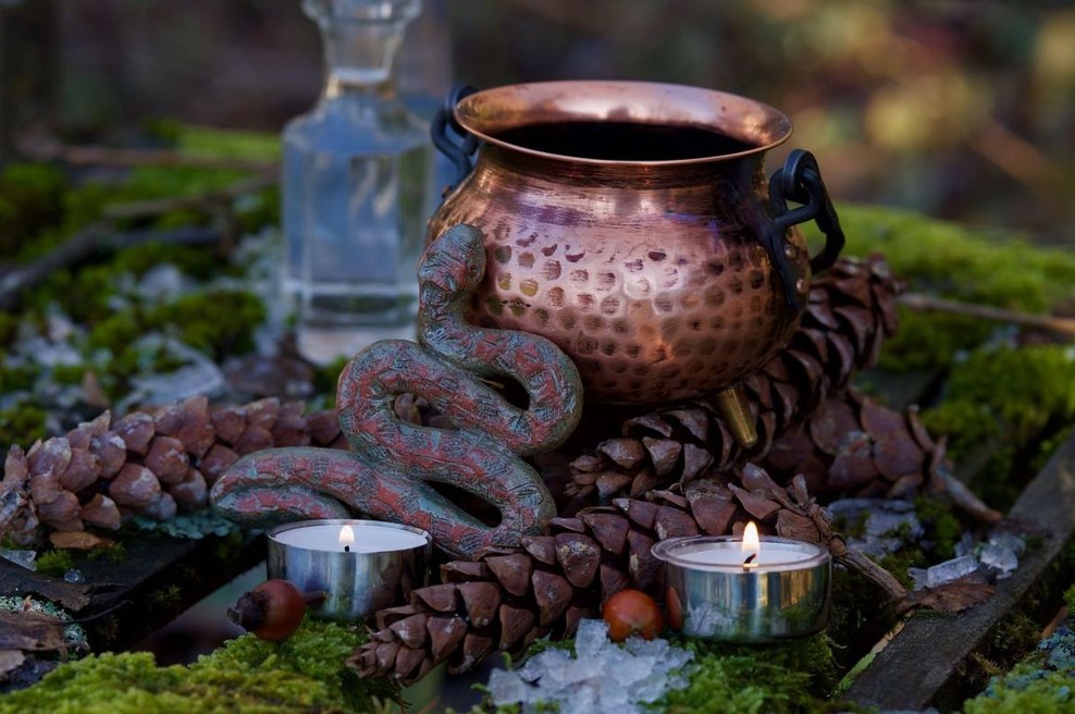 Duše prednikov so v teh dneh še posebej prisotne (foto: profimedia)