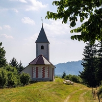 Zakaj se v nekaterih cerkvah ali kapelicah počutimo tako dobro in spokojno – tudi če nismo verni?