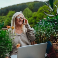 Zakaj nekateri ljudje nikoli ne utihnejo?
