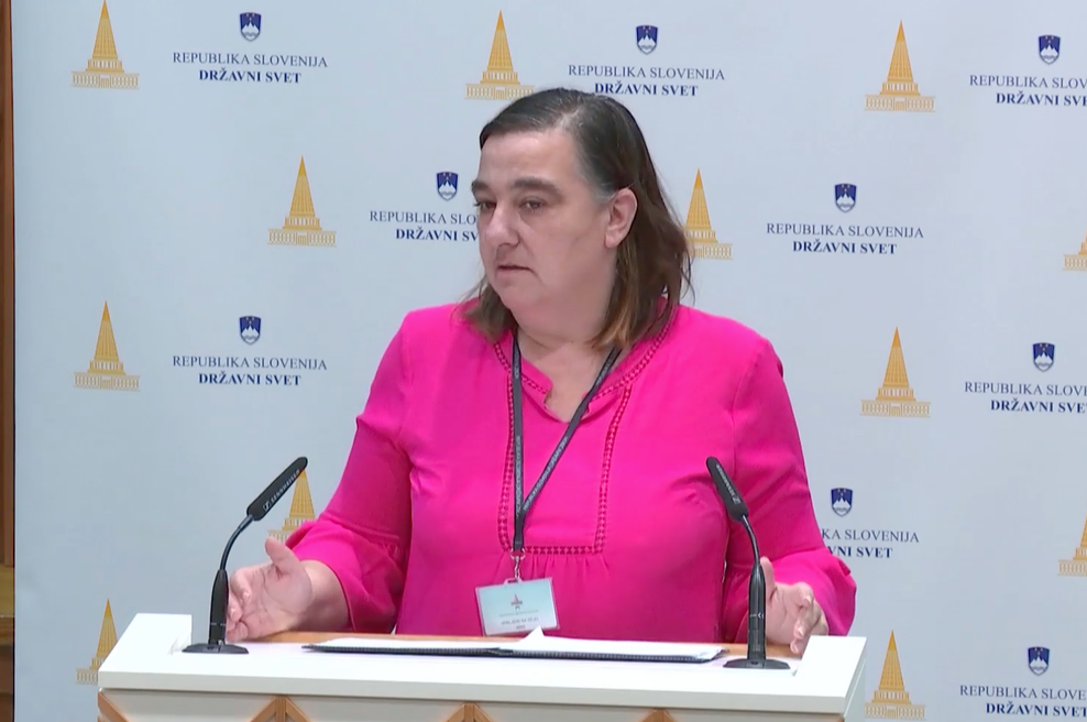 Kardiologinja Jasna Humar: "To, da si zdravnik, ne pomeni, da kaj veš o psihoterapiji." (foto: Posnetek zaslona RTV TV3)