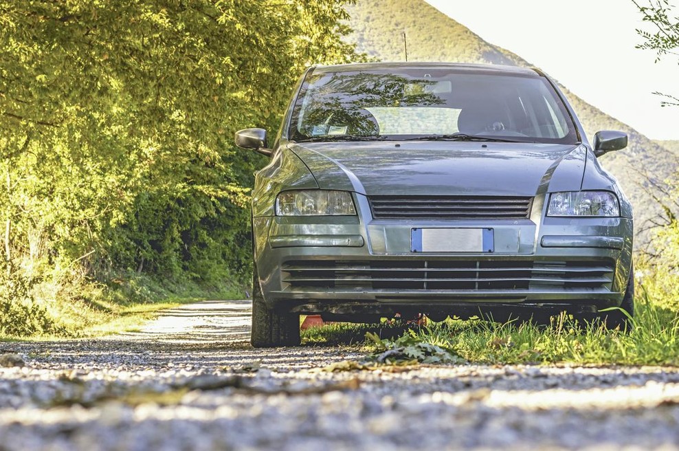 10-letnik se je po prepiru z mamo sam odpeljal domov iz šole, nato so aretirali njegovega očeta (foto: profimedia)