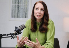 Saša Krajnc: "Biti priden pomeni biti neviden" (PODKAST V SOZVOČJU)