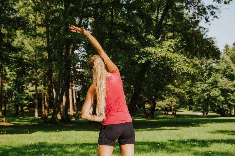 Kako živeti dolgo, mladostno in vitalno? Ključ je v stalni skrbi zase