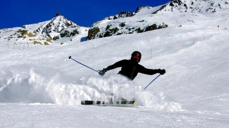 Zakaj je izbira prave smučarske čelade ključna za varnost?