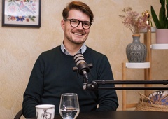 Drago Švajger: “Naša samopodoba ni zdrava, če ves čas preverjamo všečke.” (Sensa podkast z Ano Vehovar)