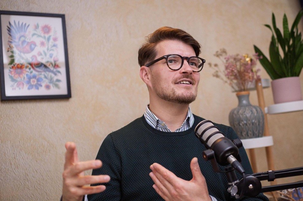 Drago Švajger: "Rojeva se vedno več narcisov, ker mladim ne privzgojimo zdravega sramu in vesti." (foto: Danijel Čančarević)