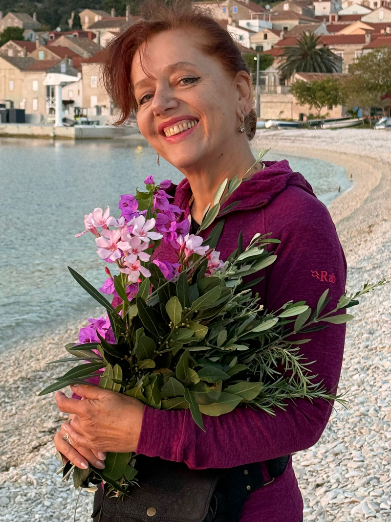 Astrologinja Ema Kurent napoveduje padec voditelja: "Usoden bi lahko bil sončni mrk februarja 2026"