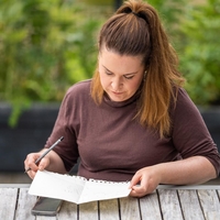 Mag. Marijana Jazbec: "Preiskava pisave je detektivsko delo."