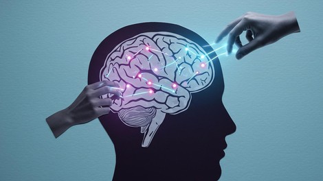 »Vem, kaj bi moral spremeniti, a se ne premaknem.« Brezplačna 4-dnevna spletna delavnica Hipno diploma razkriva, zakaj.